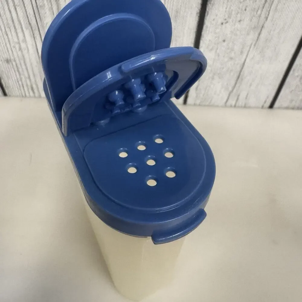 Tupperware Spice Storage Container Shaker Modular Mates 1846-24